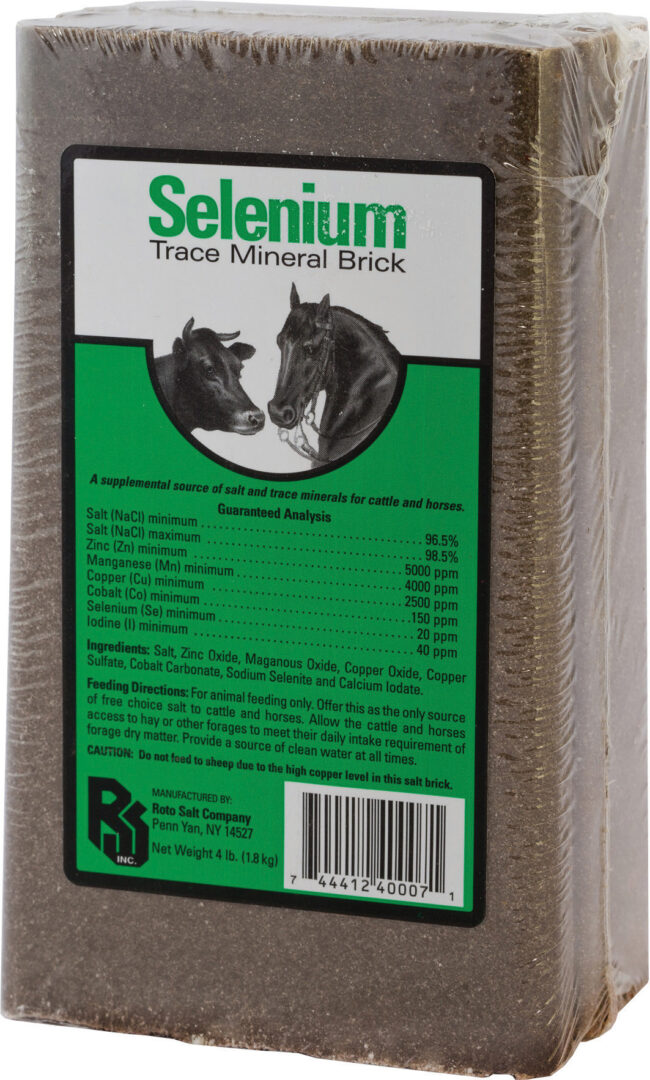SELENIUM TRACE MINERAL SALT BLOCK FOR LIVESTOCK