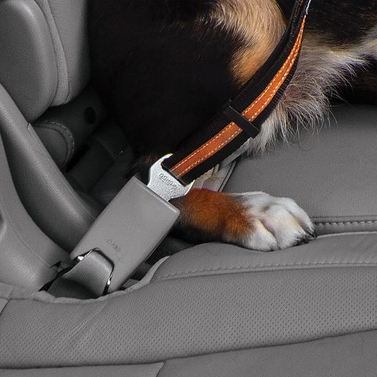 KURGO DOG DIRECT SEATBELT TETHER SWIVEL ORANGE